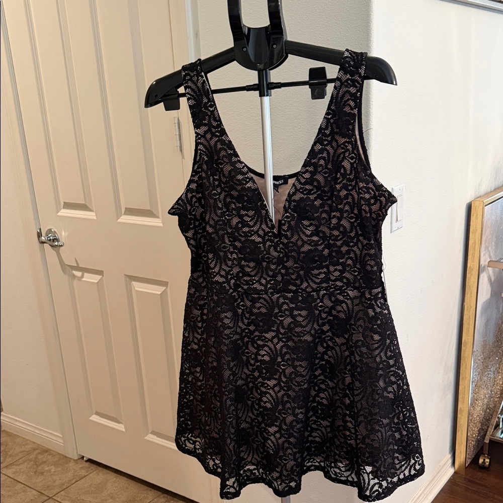 Express Black Lace Midi Dress